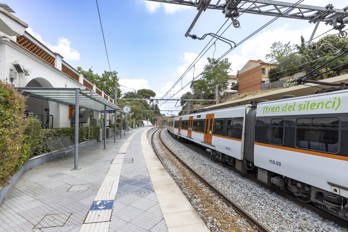 Els trens circulen segons l'horari programat. 

#ServeiFGC #FGC