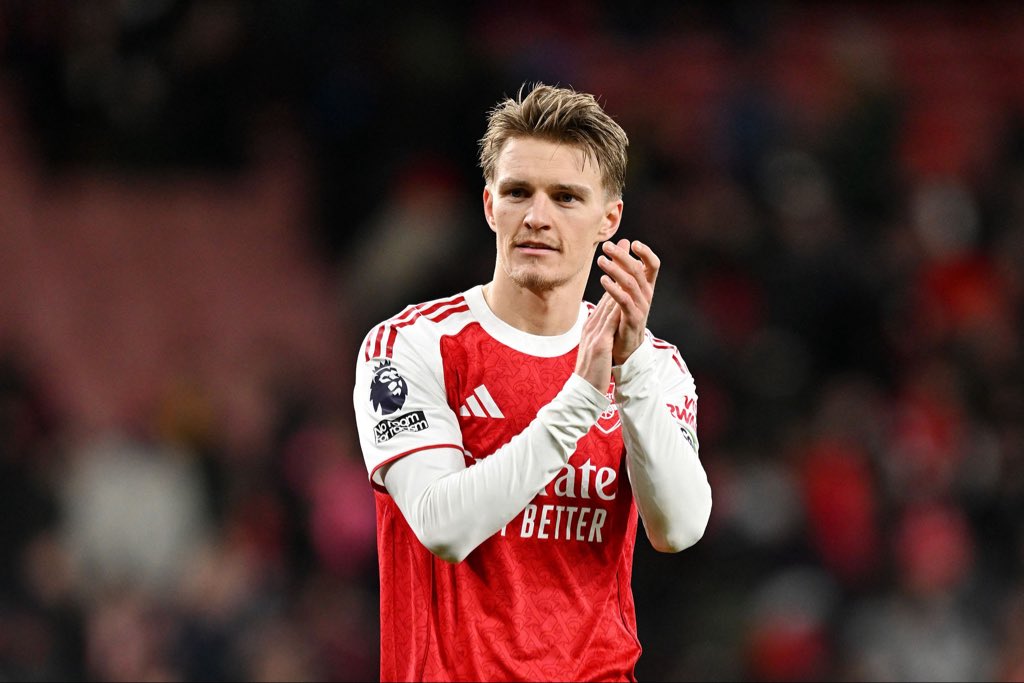 GianmarcoDaria's tweet photo. 🚨🇳🇴 ESCLUSIVA
Ci sono state delle prime chiamate esplorative dell’Inter per valutare l’acquisto di Odegaard questa estate. Ci saranno novità in seguito, l’Inter però lo segue e valuta un acquisto importante per la sessione estiva! https://t.co/SrkzWiQmwB