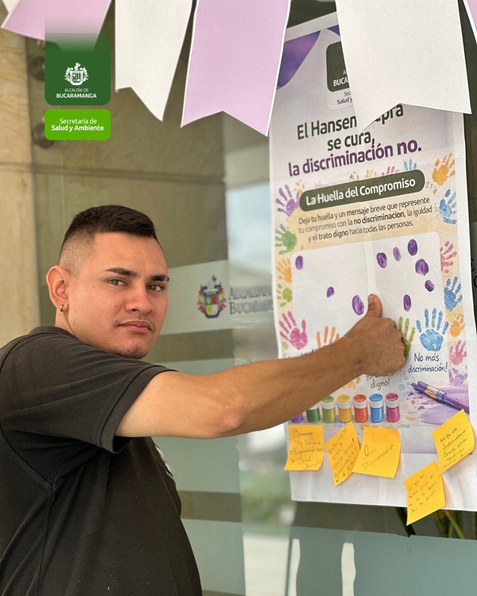 Hoy realizamos un stand informativo por el Día Mundial de la Lucha contra el Hansen, promoviendo prevención, detección temprana y derribando mitos. 🩺💚

#SaludYAmbiente #Hansen #Bucaramanga