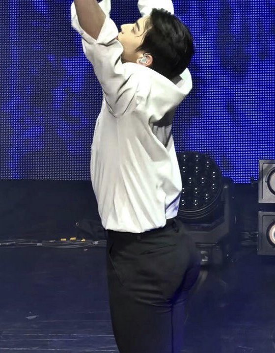 kpoperky's tweet photo. Astro Eunwoo https://t.co/PaqOir84w7