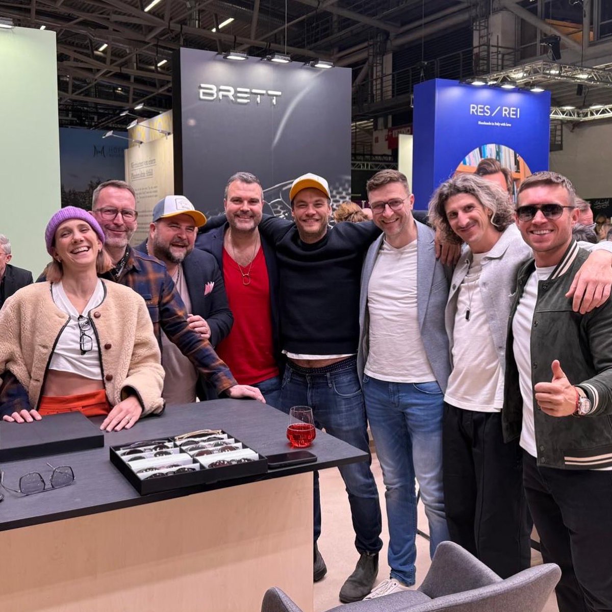 Kresinsky's tweet photo. Kleiner Rückblick auf die #OPTI2026:
Vor zwei Wochen Messe in München – viele Trends, starker Austausch, neue Brillen geordert.

https://t.co/68JuTFQJJQ

Neuheiten jetzt bei Kresinsky 👓🕶️
#kresinsky #seit1832 #opti https://t.co/wDdWVoGsZK
