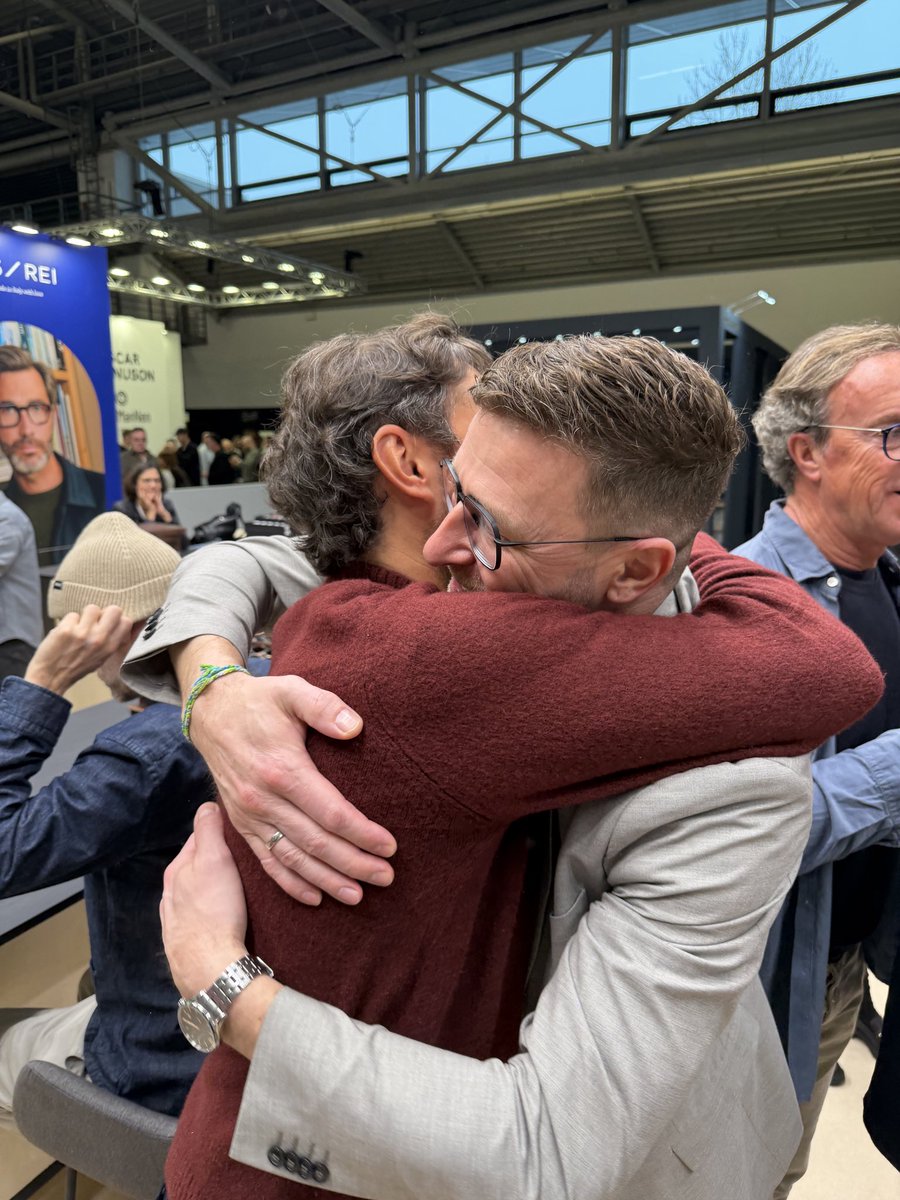 Kresinsky's tweet photo. Kleiner Rückblick auf die #OPTI2026:
Vor zwei Wochen Messe in München – viele Trends, starker Austausch, neue Brillen geordert.

https://t.co/68JuTFQJJQ

Neuheiten jetzt bei Kresinsky 👓🕶️
#kresinsky #seit1832 #opti https://t.co/wDdWVoGsZK