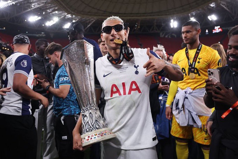 Super Gretchen tweet media