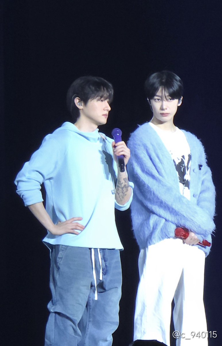 형아 눈...눈에 힘 풀어요...🙄