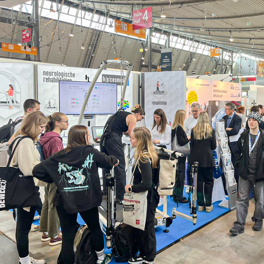 hpcosmos tweet media