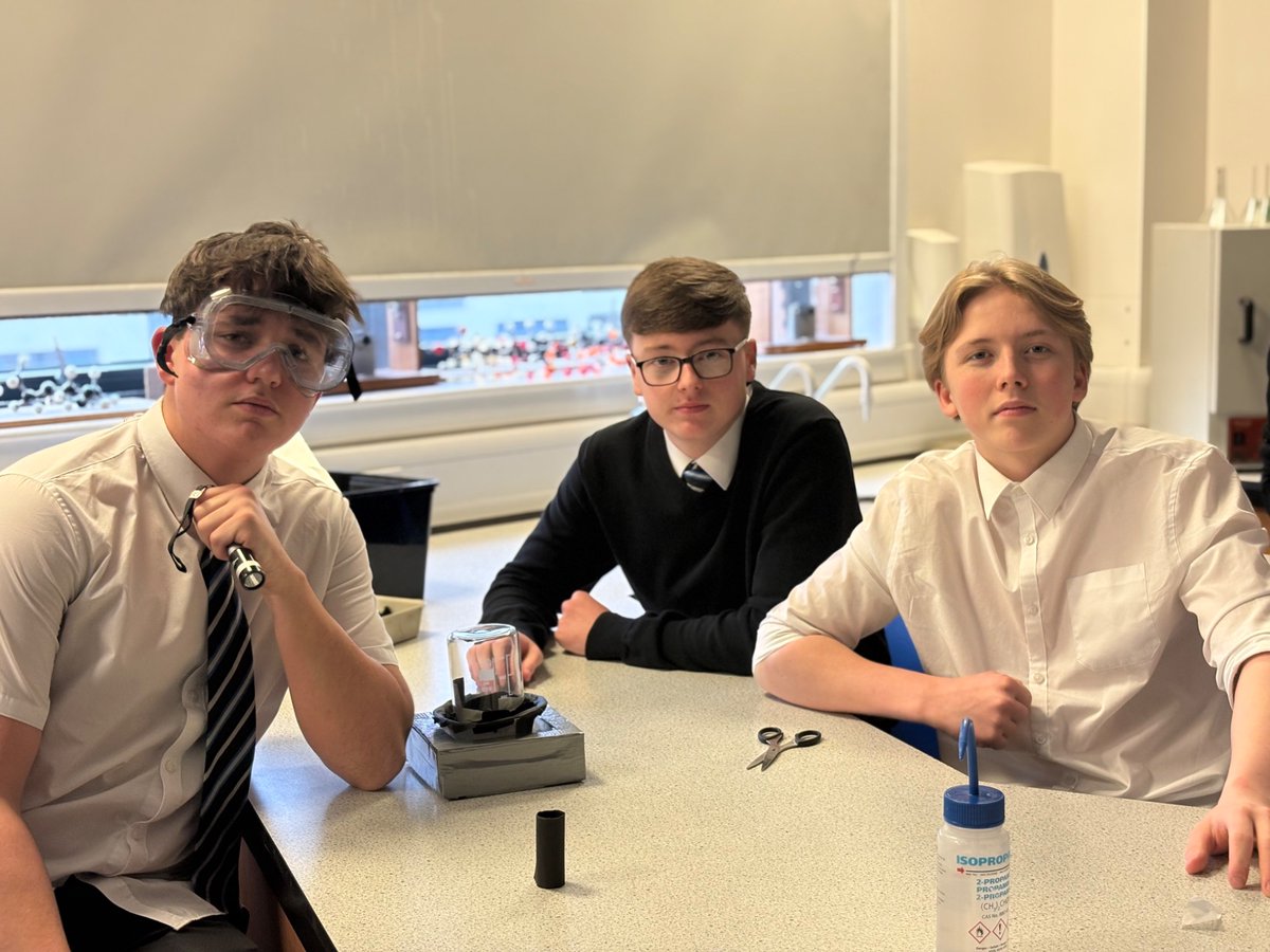 Mrs Wallace 🪐 tweet media