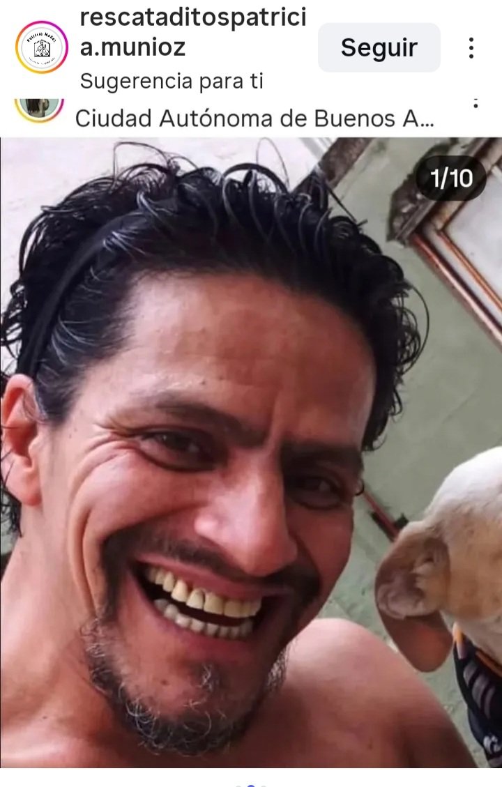 Este individuo viola perros. Vive en Lugano, se llama Pablo Segovia...
X , haz tu magia....