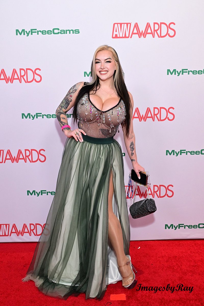 Ray - Exxxotica Chicago 4/9 - 4/13 tweet media