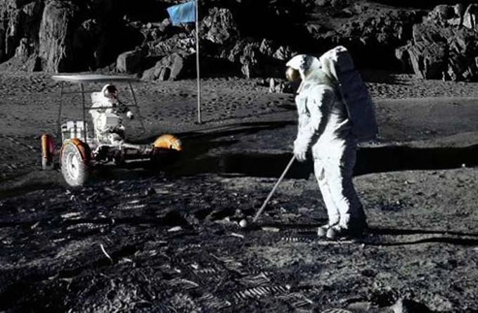 Il y a 55 ans, le 6 février 1971, fut pratiquée la toute première et unique partie de golf lunaire par l'astronaute Alan Shepard lors de la mission Apollo 14 #LaPetiteInfoDuJour