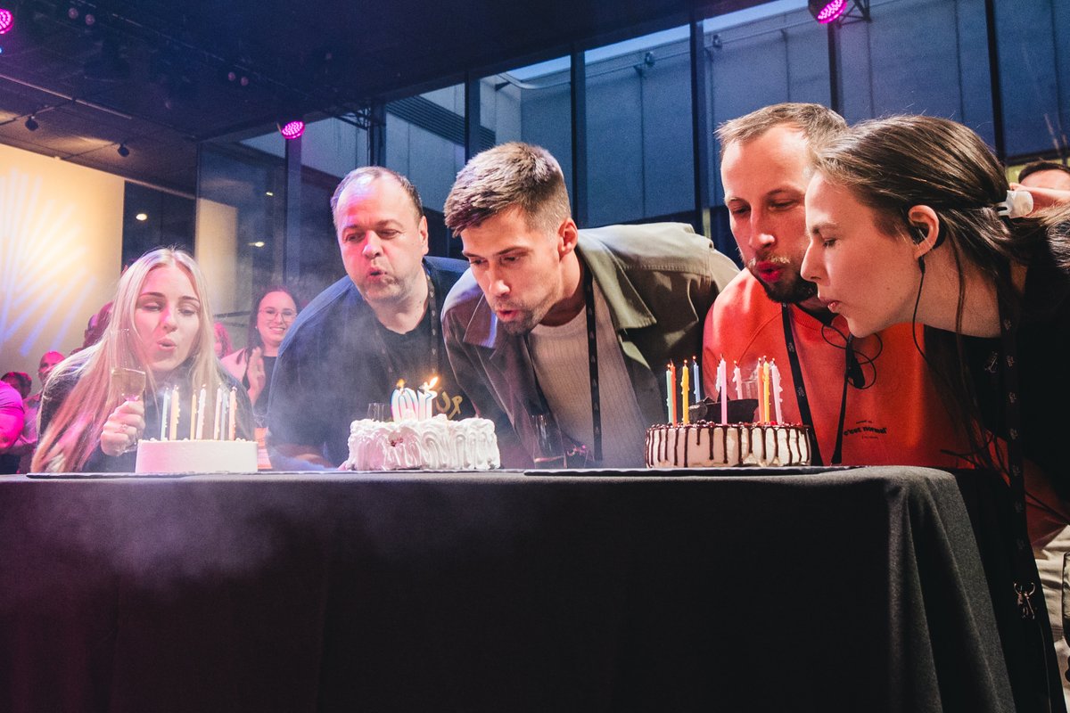 sTARTUp Day tweet media