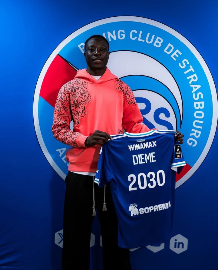 🇸🇳 Yaya Dieme, Strasbourg'a transfer oldu. 🤝

13 yaşındayken Liberya'da düzenlenen bir U15 turnuvasında onu görüp aşağıda ki tweet ile paylaşmıştık. (Hakkında atılan ilk tweet)

Hayırlı Olsun. 👋