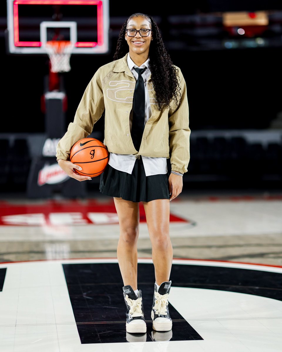 Georgia Basketball 🏀🐶 tweet media