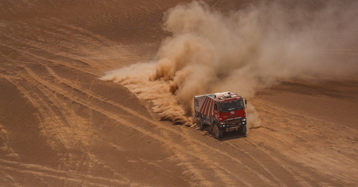 ¿Recordáis esta imagen del Dakar 2019? Fue un año de desafíos brutales, pero el PBX Dakar Team nunca bajó la marcha. 🏁

#TransporteUrgente #CalidadPBX #DakarPBX