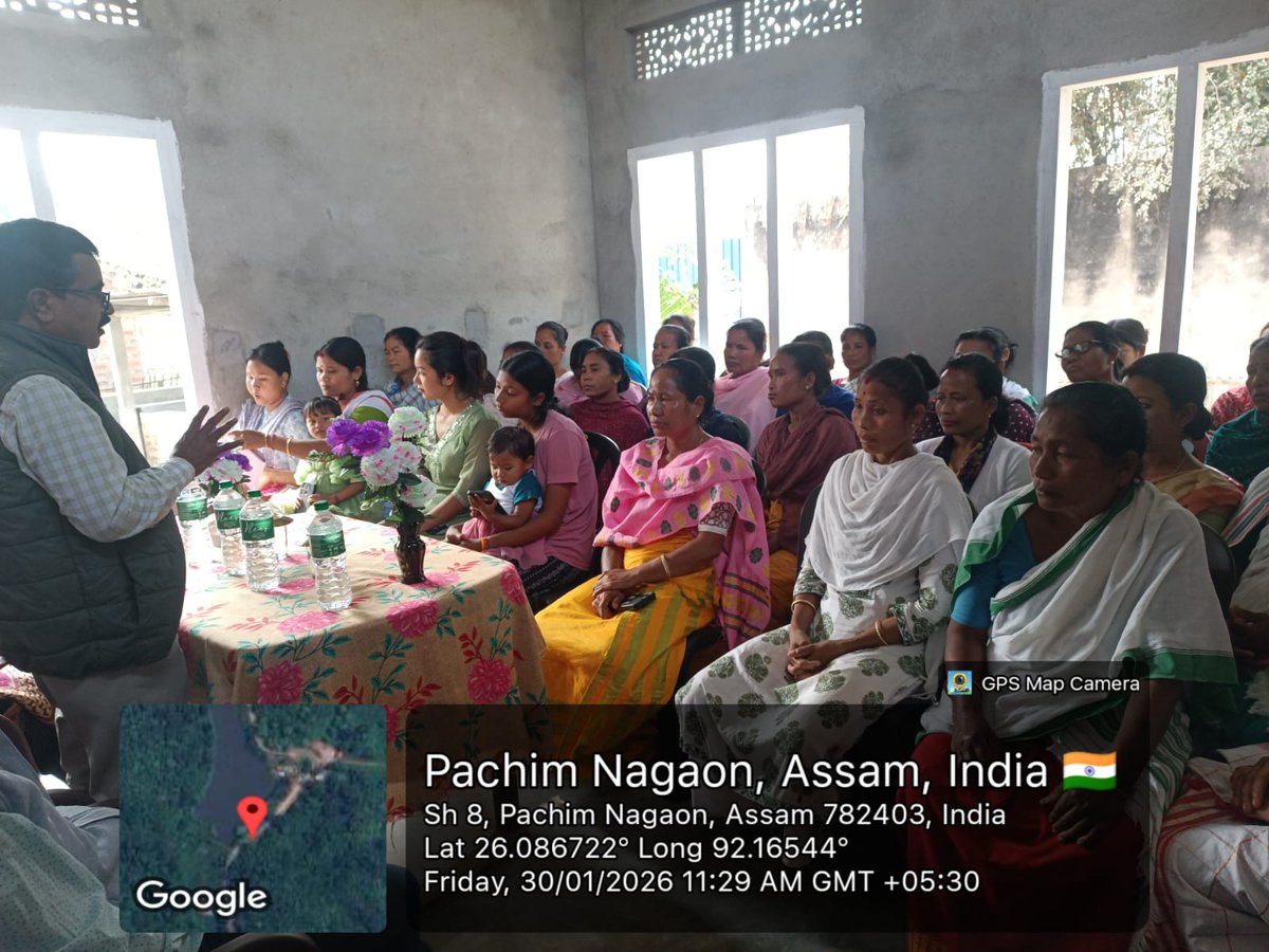 MssoSilk's tweet photo. Farmers’ Field Day Programme was organised on 30.01.2026 by CSB–MESSO, EBSF Topatoli at Topatoli Gaon. The programme was addressed by the Manager, State Eri Seed Grainage, Topatoli, along with Scientist-D and the EBSF technical team.
The session covered scientific eri seed crop rearing and quality seed cocoon production. Farmers actively participated, sharing field experiences and practical issues, followed by an interactive discussion promoting improved rearing practices.@LalithaNM2010 @EBSFCSB2020 @IfsSivakumar @PIBTextiles @csbmot @TexMinIndia