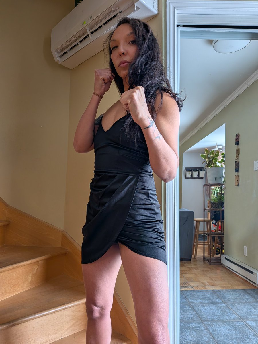 MademoiselleEvaFighter tweet media