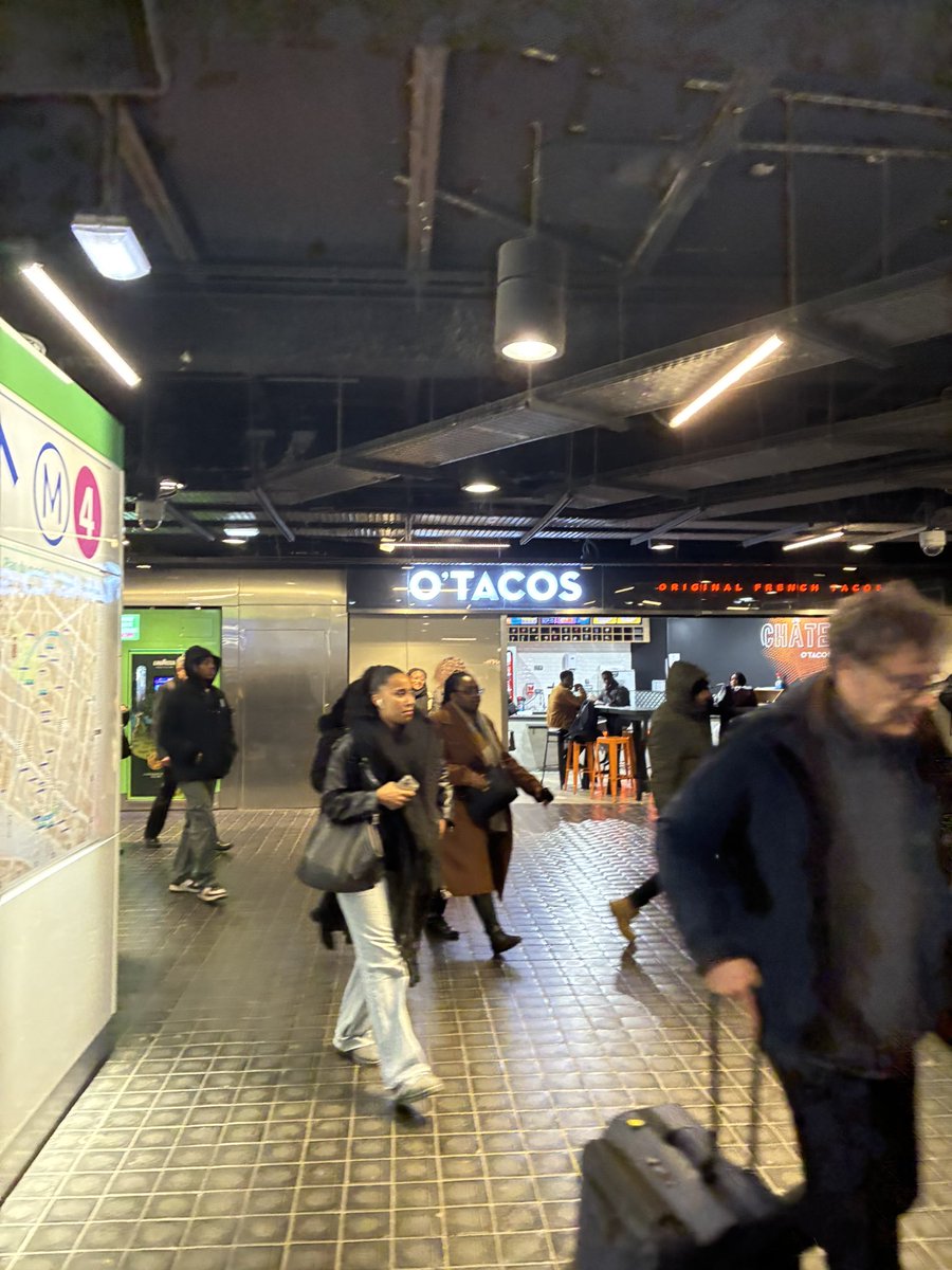 le k 🇧🇧 tweet media