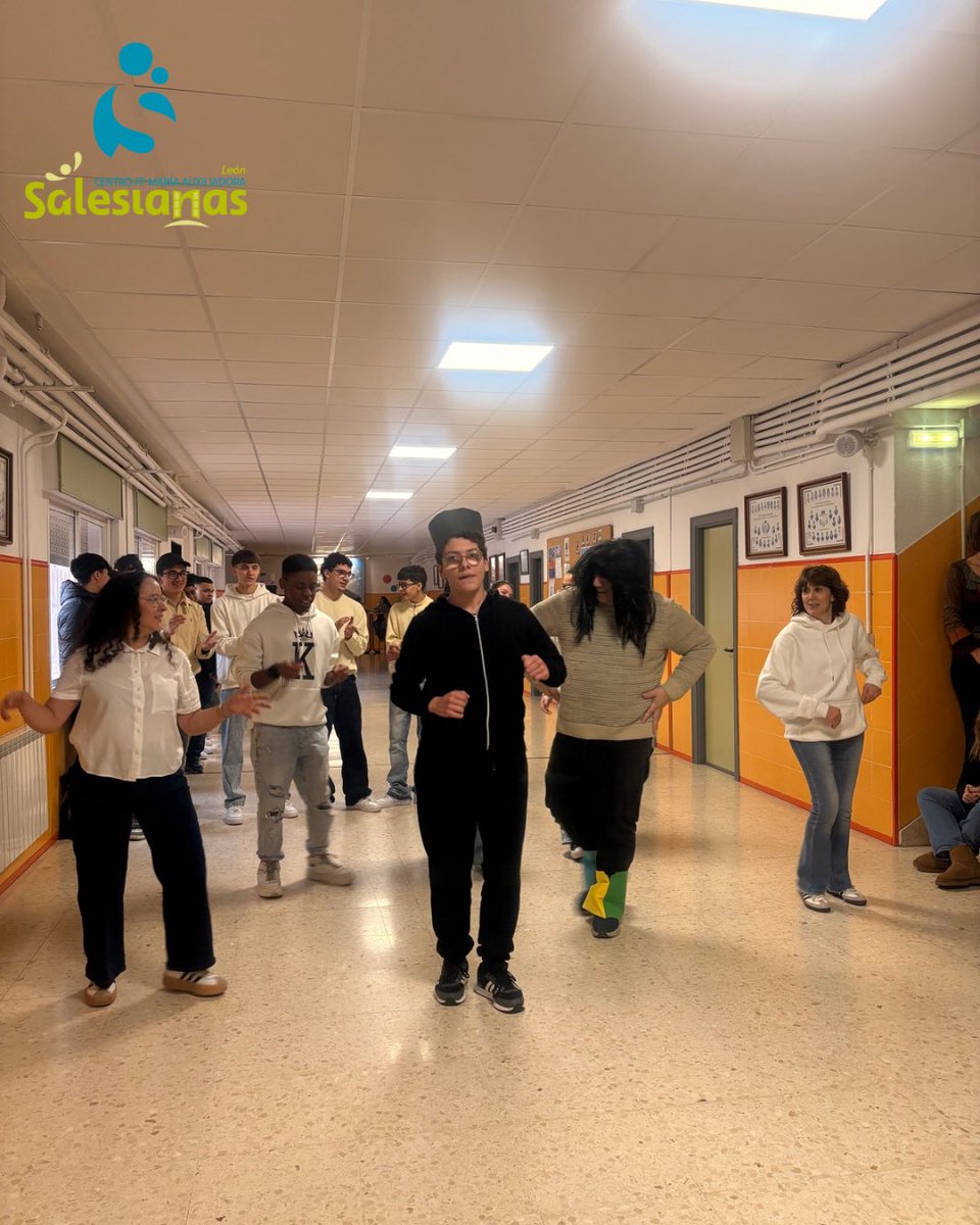 Salesianas León Centro de F.P. María Auxiliadora tweet media