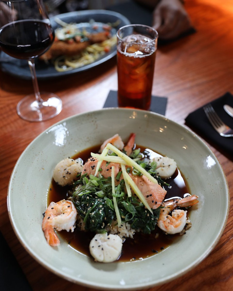 MitchellsFM's tweet photo. Why settle for ordinary? Transform your entrée Shanghai Style with ponzu, ginger, sticky rice, and spinach for a flavor-packed experience.🍴 https://t.co/Uh7qa46jvh