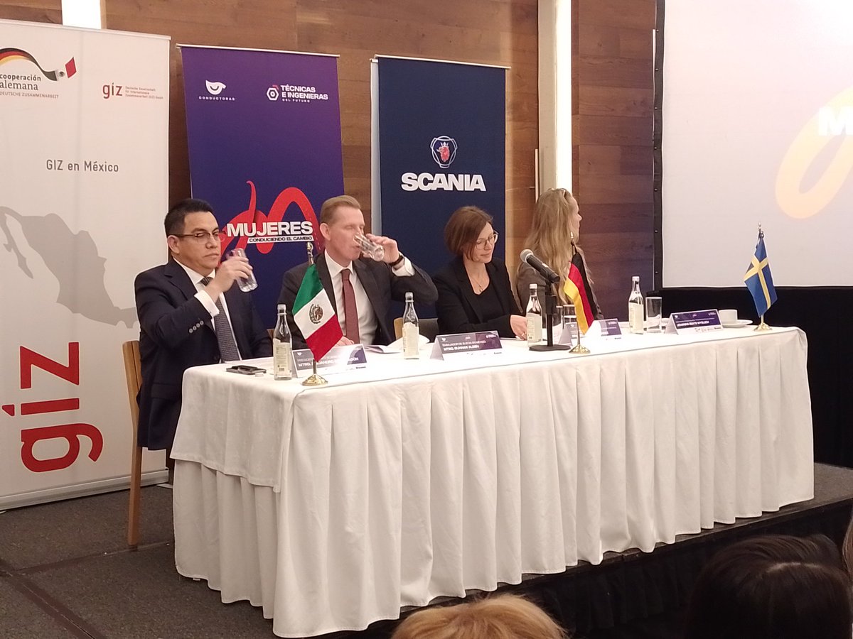 Mujeres Conduciendo el Cambio...interesante proyecto de <a href="/ScaniaGroup/">Scania Group</a> <a href="/ScaniaMX/">Scania México</a> con el apoyo de <a href="/AlemaniaMexi/">Embajada Alemana en México</a> , GIZ Agencia de Cooperación Alemana en México y le Embajada de Suecia en México <a href="/SwedeninMX/">Sweden in Mexico</a>, para la inclusión de mujeres en la industria del transporte y la movilidad.