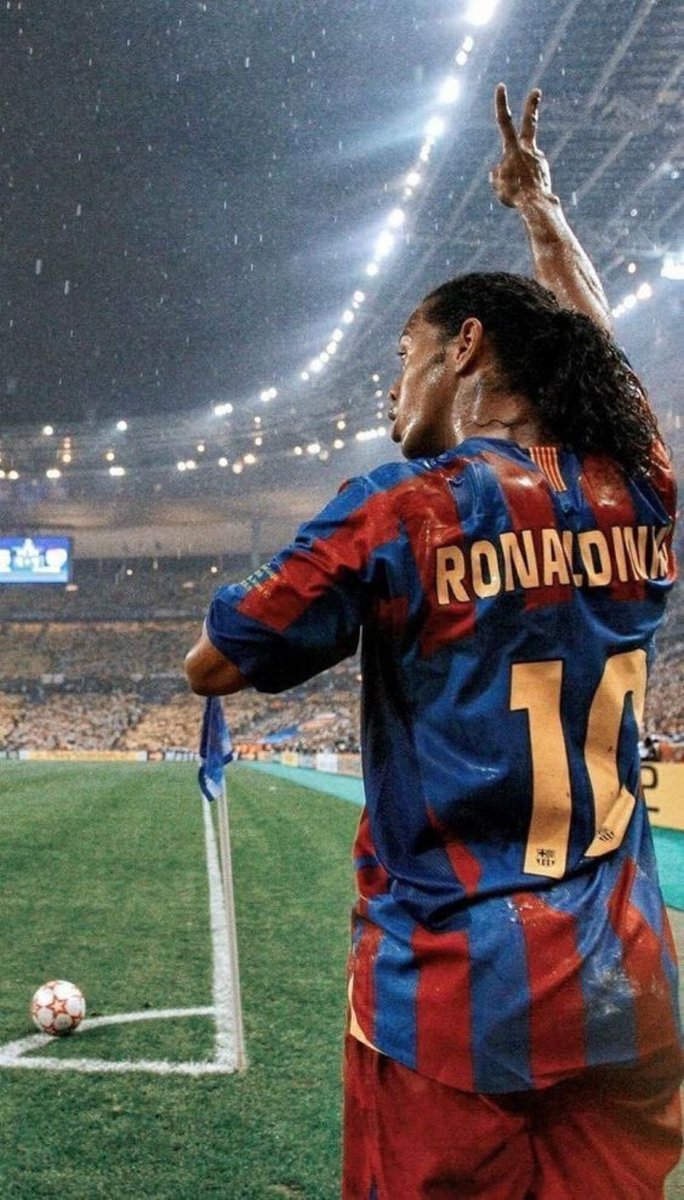 🚨🎙️ | Matheus Cunha:

“Ronaldinho told me he wished he could play for Manchester United.”

Imagine Ronaldinho admiring Manchester United, Premier league doesn't deserve us