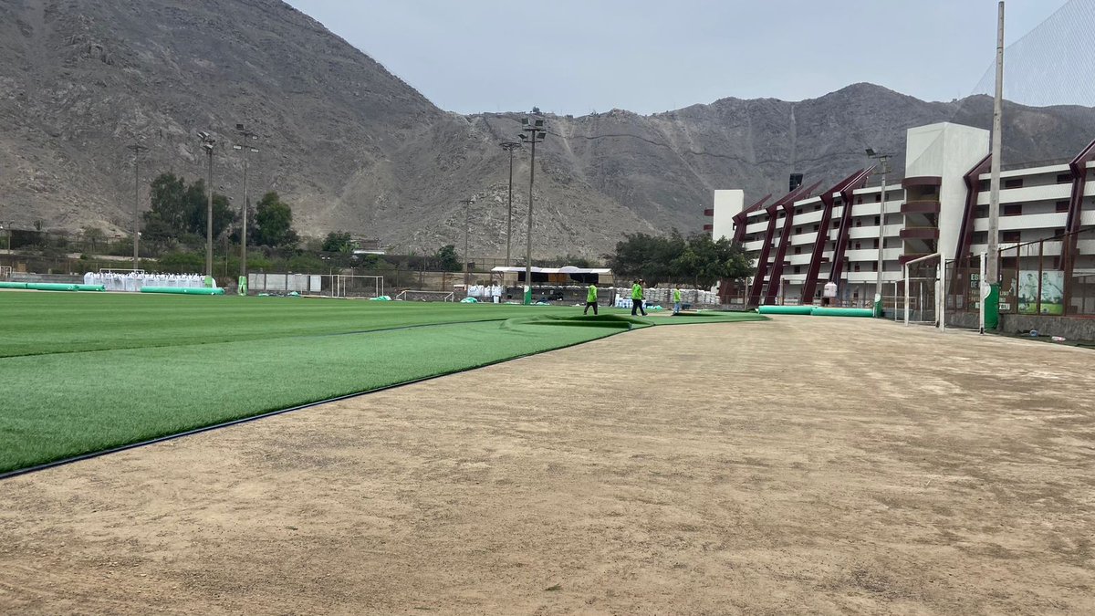 Hinchada Crema tweet media