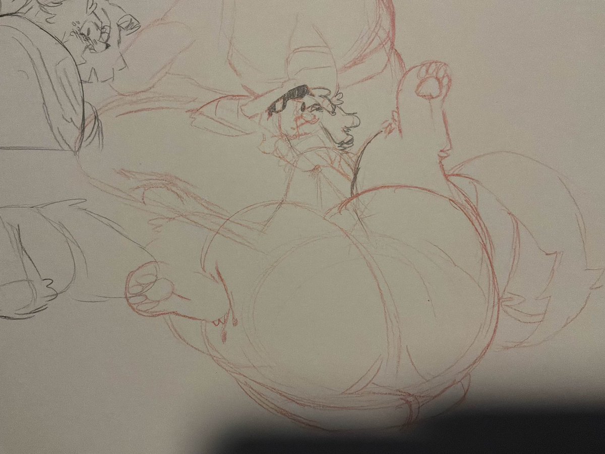 🍞Bottom 🥖doggo🍞 tweet media