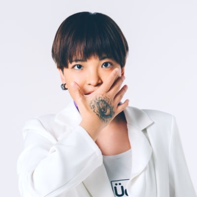 Ouka_UD's tweet photo. #新しいプロフィール画像
紫担当の謳歌です！よろしくお願いします(◜ᴗ◝ )ノ https://t.co/ZdjEzSx9AW
