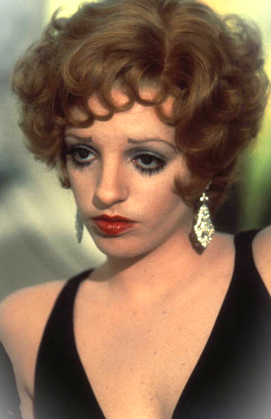 iShowTunes's tweet photo. #LizaMinnelli, #LuckyLady, 1975. https://t.co/fml1uJEUei