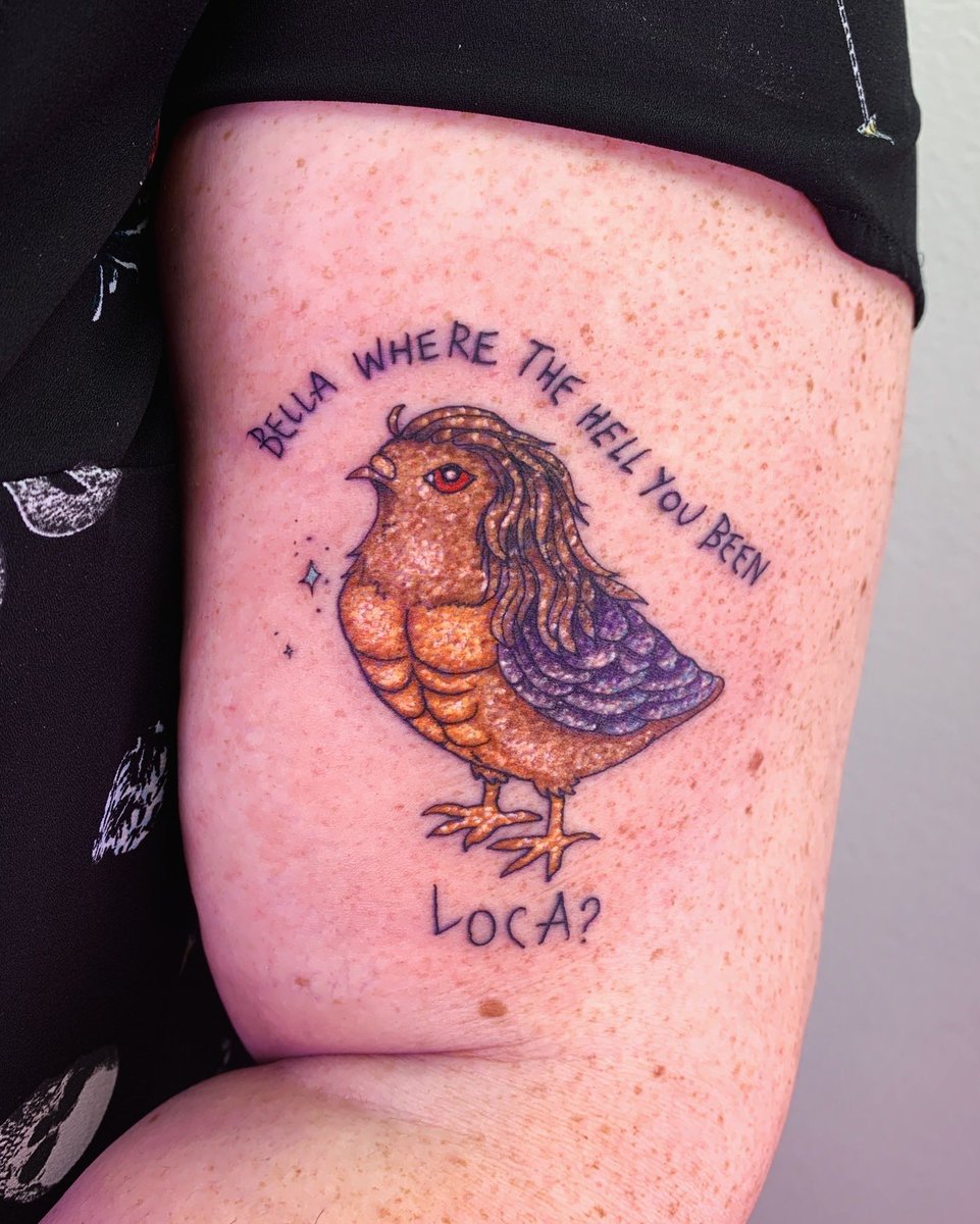 MarshallEStokes's tweet photo. My client asked for glittery Twilight pigeon tattoos. This is what I gave her. ✨

#twilight #glitter #tattoo https://t.co/OpiZO54Zea