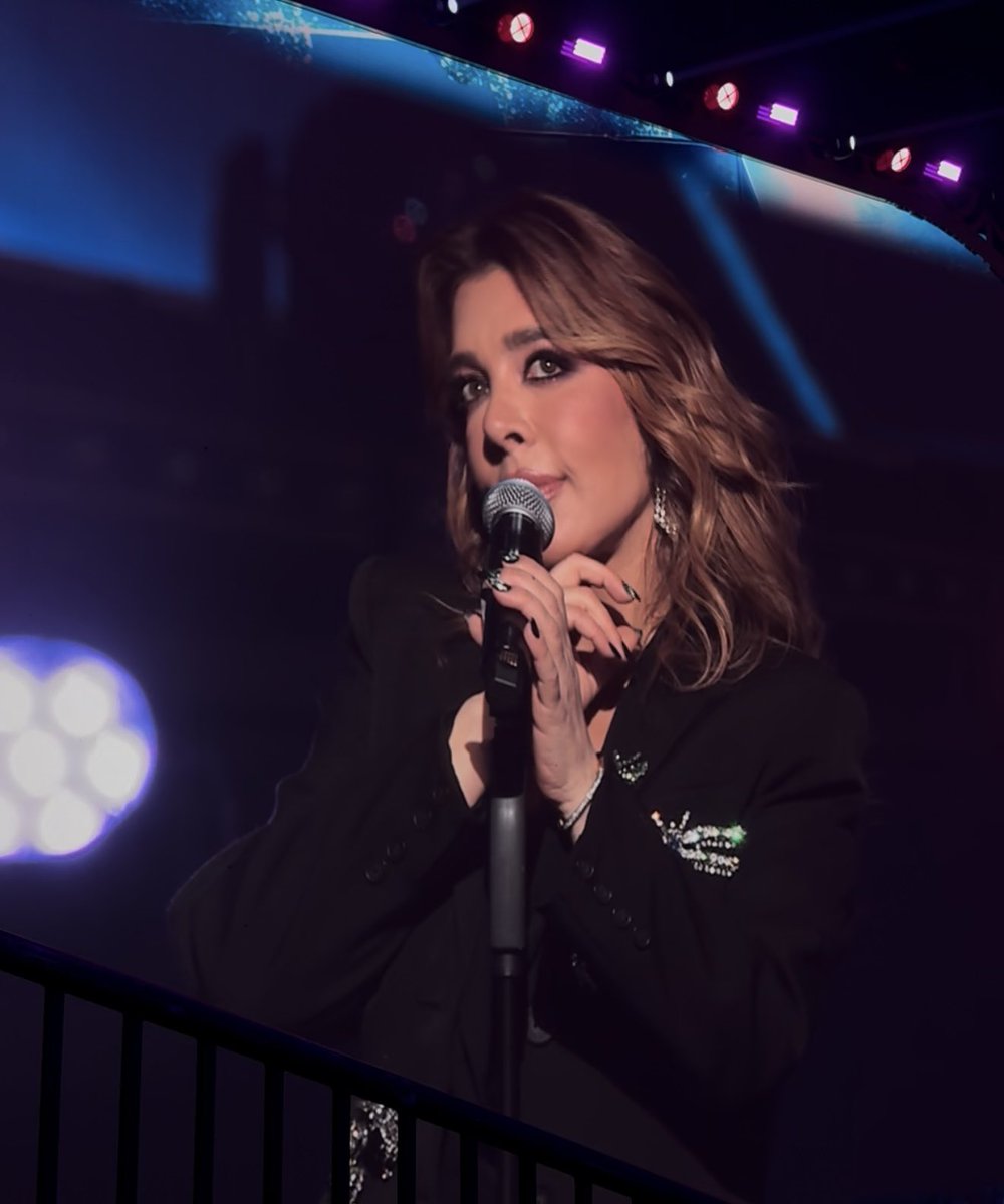 احب اركز على كل تفاصيلها وكل شي تسويه على المسرح 🥲❤️<a href="/AssalaOfficial/">Assala</a>