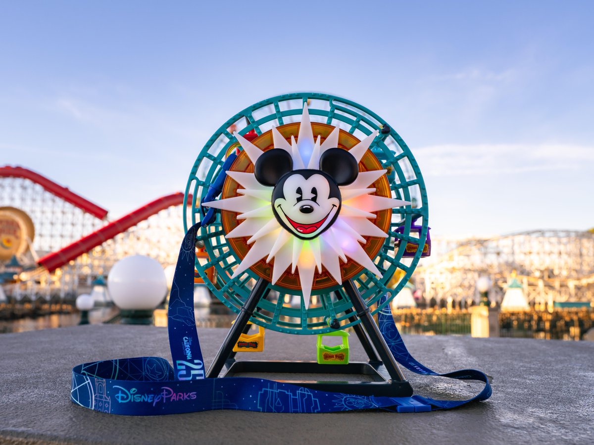 Disney Parks tweet media