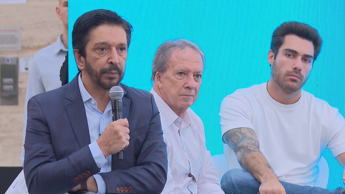 g1's tweet image. Nunes diz que blocos de Carnaval devem buscar patrocínio: 'Ficar acomodado, querendo tudo do governo, não é por aí' glo.bo/n9p8qtw