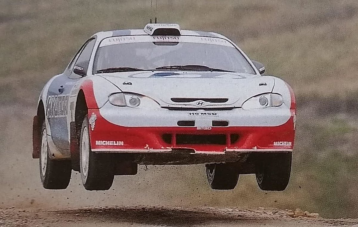 MaximumAttackDT's tweet photo. Let's do a little #F2Friday with the Hyundai Coupe Kit Car. Always thought these looked great, even though sadly they didn't have the power to truly match their rivals
#Hyundai #f2 #kitcar #tiburon https://t.co/CgbUEVHpW6
