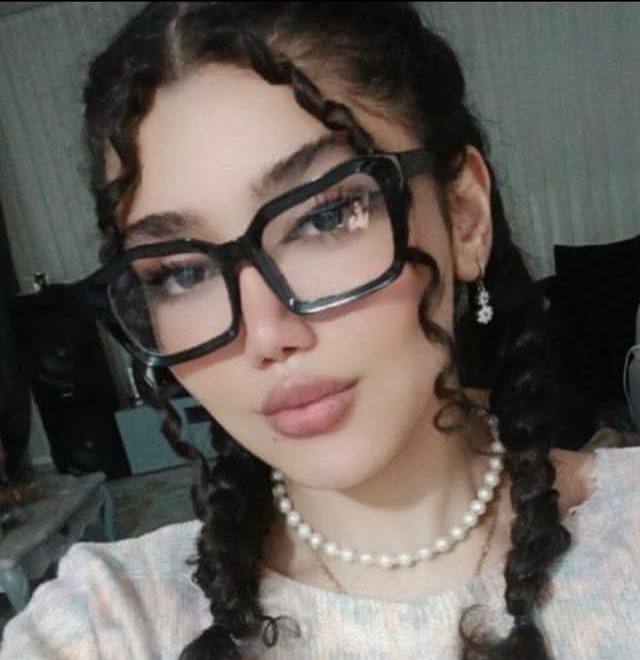 میویس tweet media