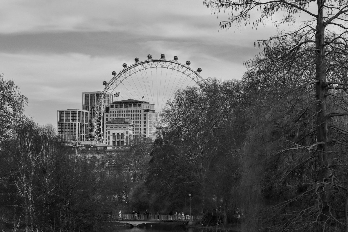 iantdawson's tweet photo. London https://t.co/klHskJ2FI1