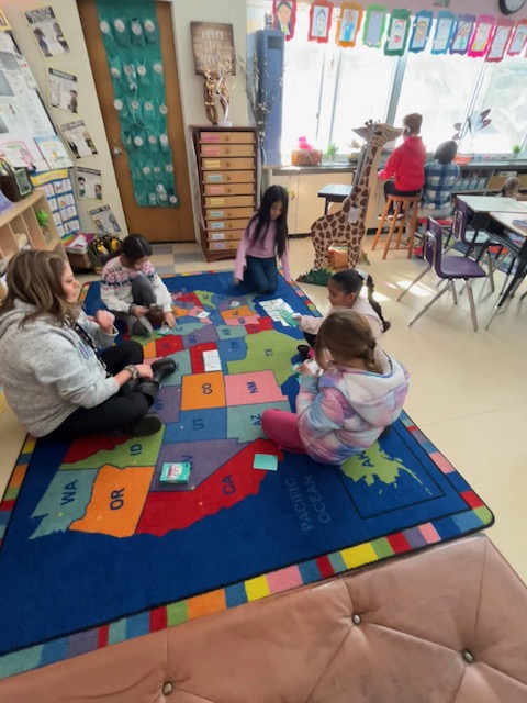 FWS_Principal's tweet photo. Different activities included:
*Create own polygons / tangrams / pattern blocks
*Math Island Game with Teaching Assistant 
*Math facts / skills practice
*Prodigy or First in Math on chromebooks
*Math Stacks game - understanding different ways numbers can be presented with Teacher https://t.co/KWCPPNIFLa