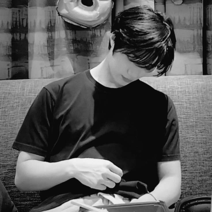 chyeesse🧀 rest💤 tweet media