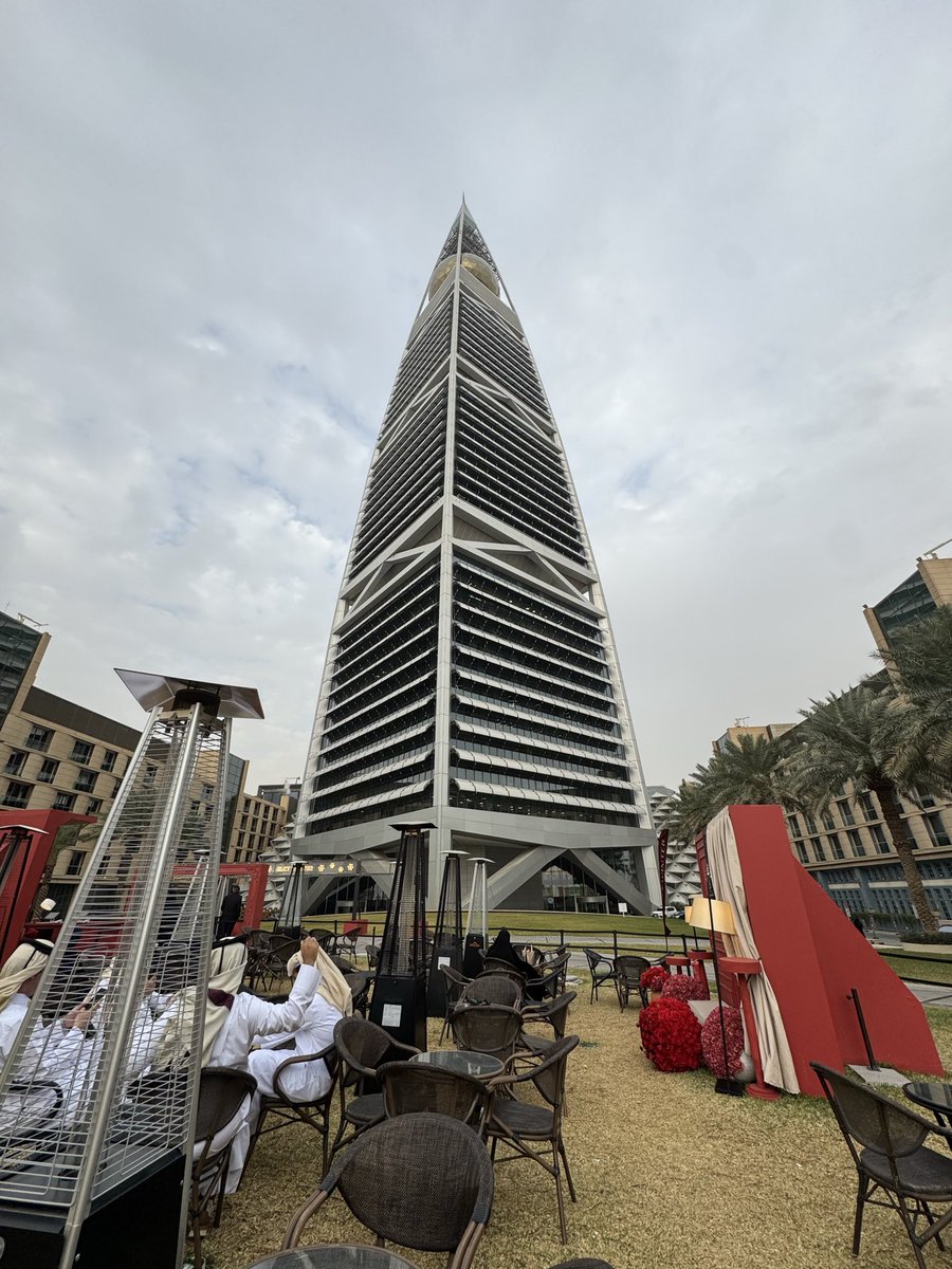 بلوقر | نوف حمد☕️ tweet media