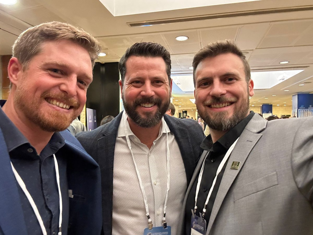 Honored to meet Seth Dillon, culture warrior and CEO of <a href="/TheBabylonBee/">The Babylon Bee</a>  at the Generation Truth conference in Jerusalem this week.