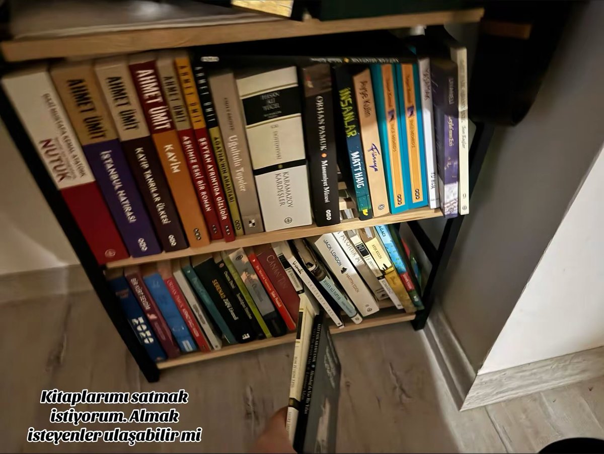 Çok zor olsa da kitaplarımı satmak istiyorum. Almak isteyenler ulaşabilir mi?