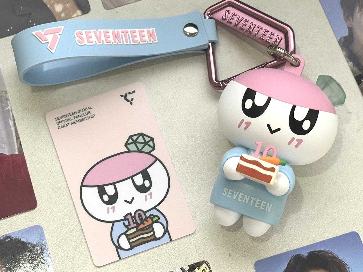 hani_heyyy's tweet photo. Got my 10th Anniversary Carat Membership kit 🩷🩵 This is so cuuuute!!! 🥹 

Thank you @wonucart_ as always!! ‘til our next one 🥰 #kamsawons https://t.co/EpJw6lTgQr
