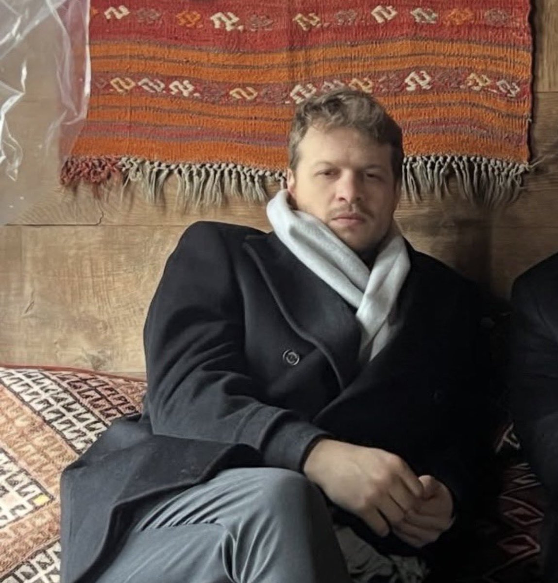 splitdeyin's tweet image. byörük dump attı ama bölümü bize emanet etmemişhsjejdjd