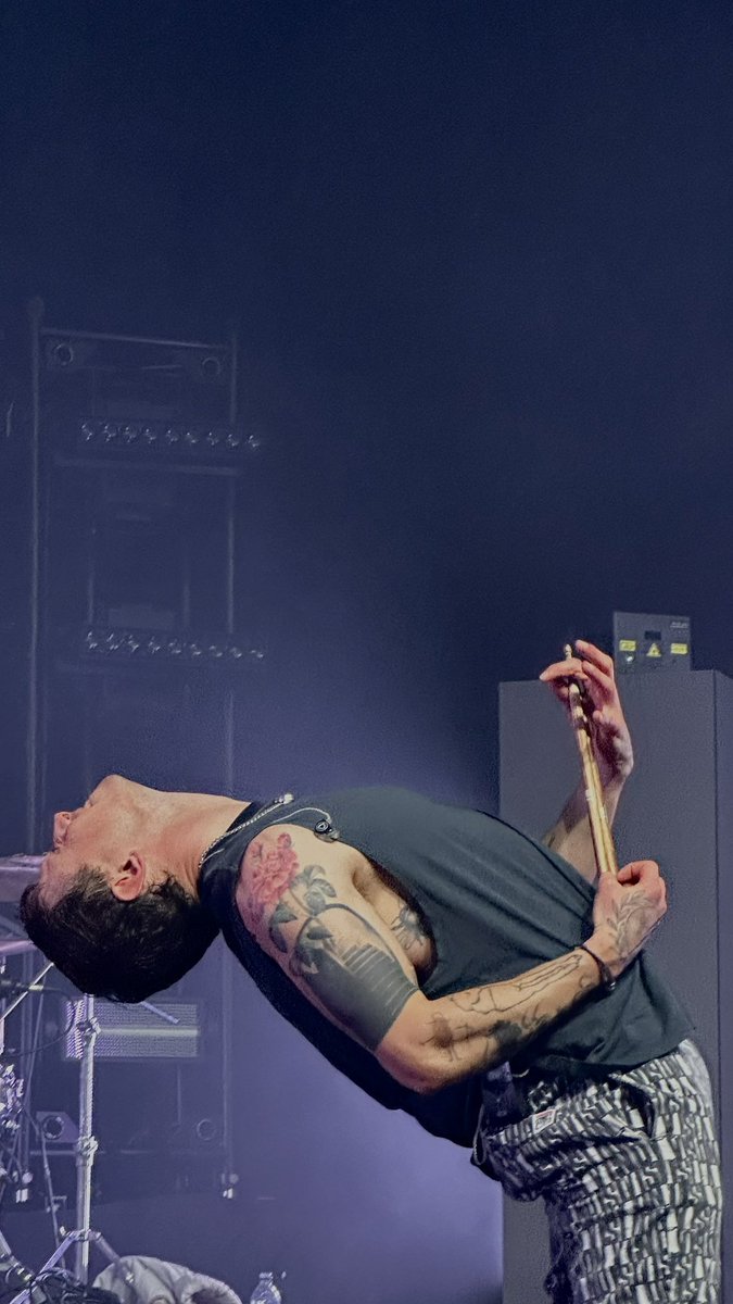 abbie ⁺˖˚°❀.ೃ࿔* tweet media