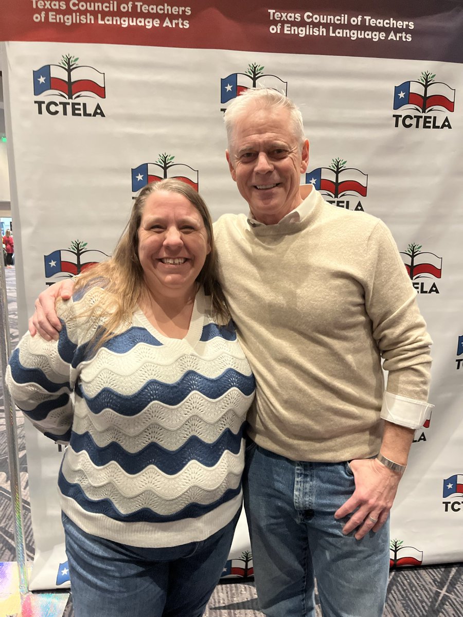 strosgirl78's tweet image. Fan girl moment!! Just me meeting Ponyboy Curtis!! 😍 #tctela