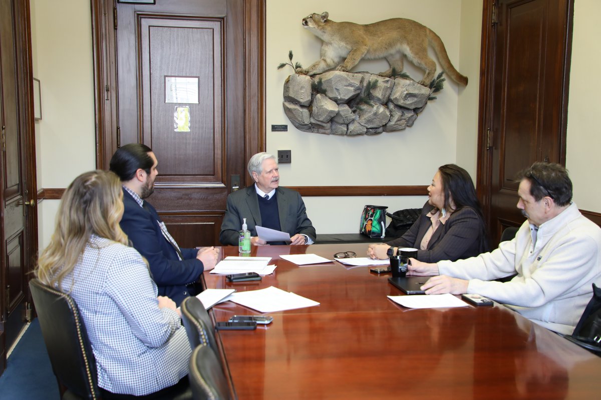 Senator John Hoeven tweet media