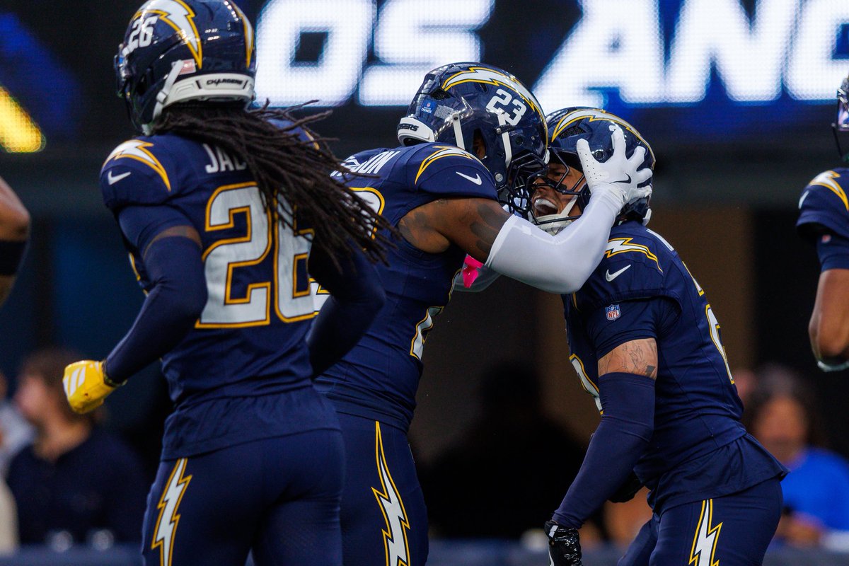 Tony Jefferson tweet media