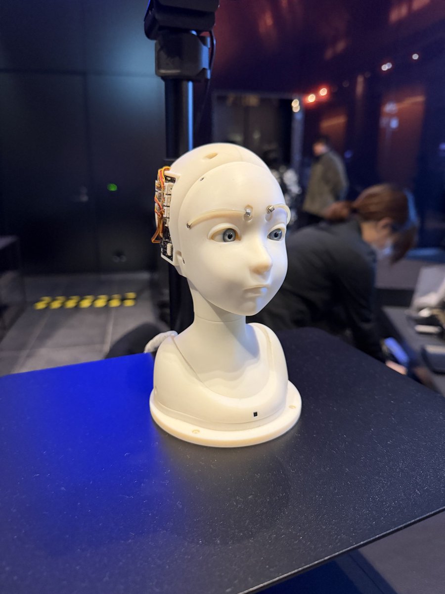 LIGHT THE WAY Inc. @Tokyo tweet media