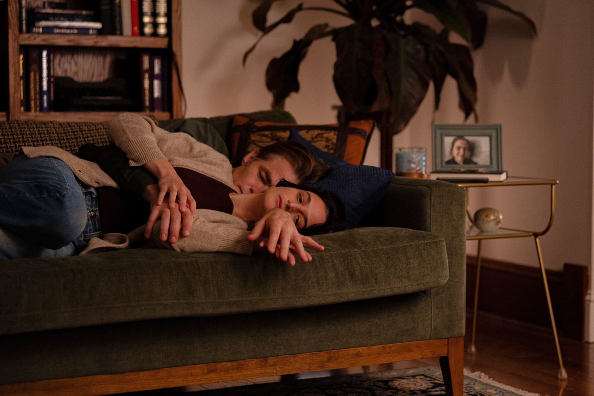 TheFilmStage's tweet image. The Sundance premiere #Carousel, starring Chris Pine and Jenny Slate, is a quiet, romantic, and lovely balm.

Read @djmecca's review: thefilmstage.com/sundance-revie…