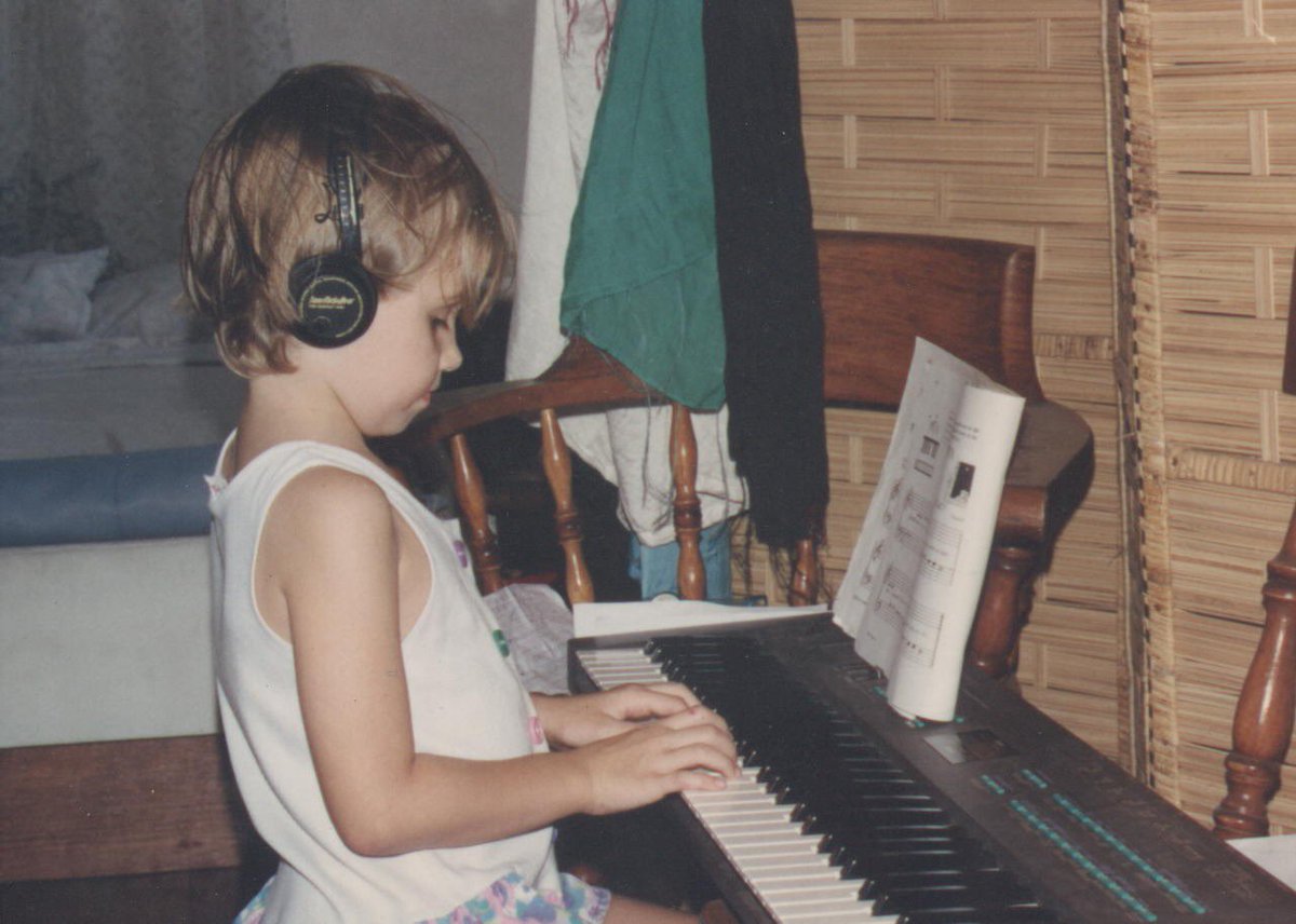 lights's tweet photo. There are a lot of things going on in my life that I don’t post about, ups and downs and change and love and fear and excitement and growth, just like all of us. But these songs are how I share my heart and I know ur with me through it all. Thank you for all the years https://t.co/NSCL4QOKRj