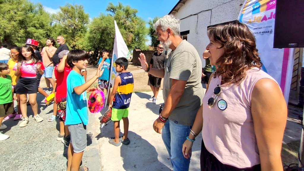 Hoy en #Maldonado vivimos un emotivo cierre de las #EAV – Escuelas Abiertas en Verano 🌞.

Compartimos a lo largo de este mes aprendizajes, risas, charlas sobre huerta🌱, cuidado, cosecha y, sobre todo, muchísimo cariño❤️.

Gracias a cada profe, a quienes acompañaron y a cada